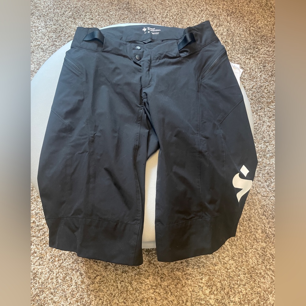 Sweet Protection Hunter II Short - Men's Small